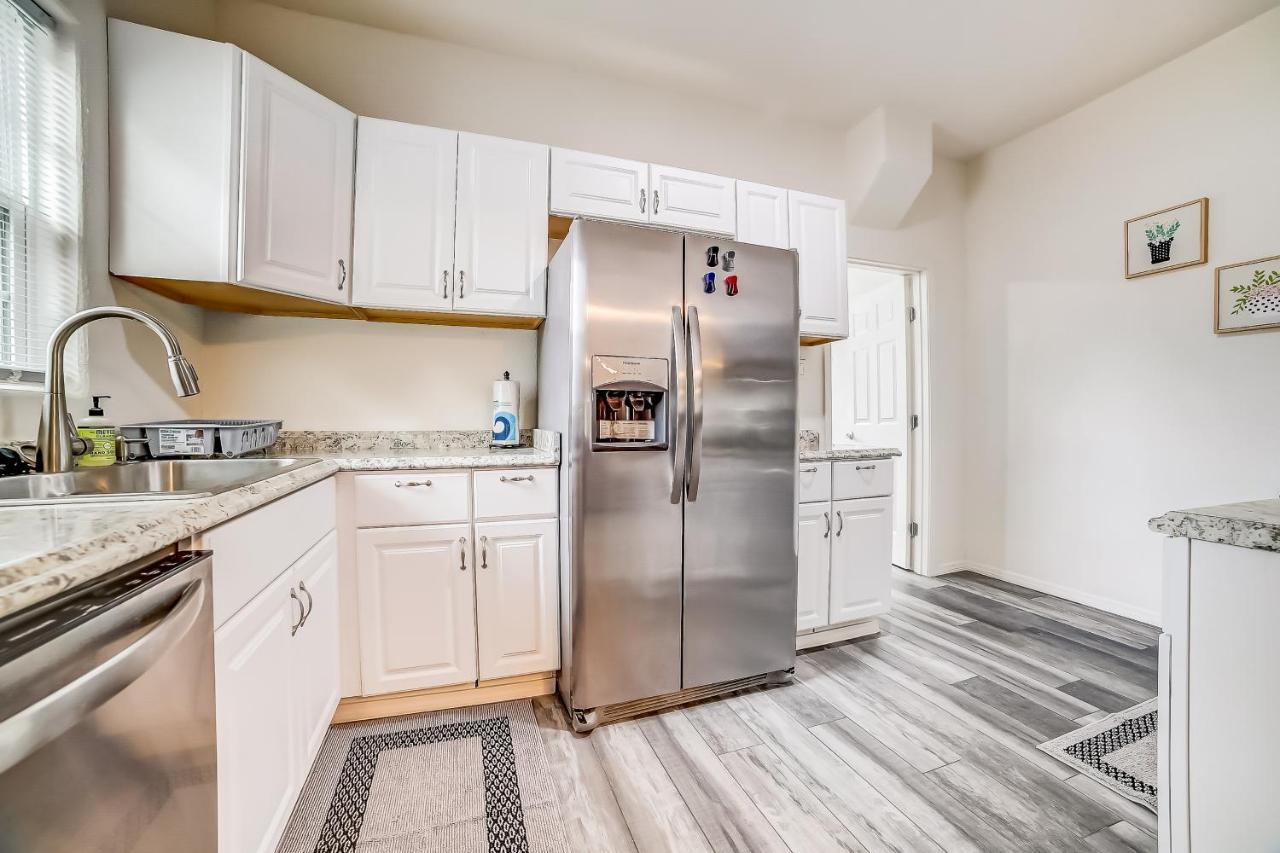 Midtown Modern Farmhouse サンアントニオ エクステリア 写真